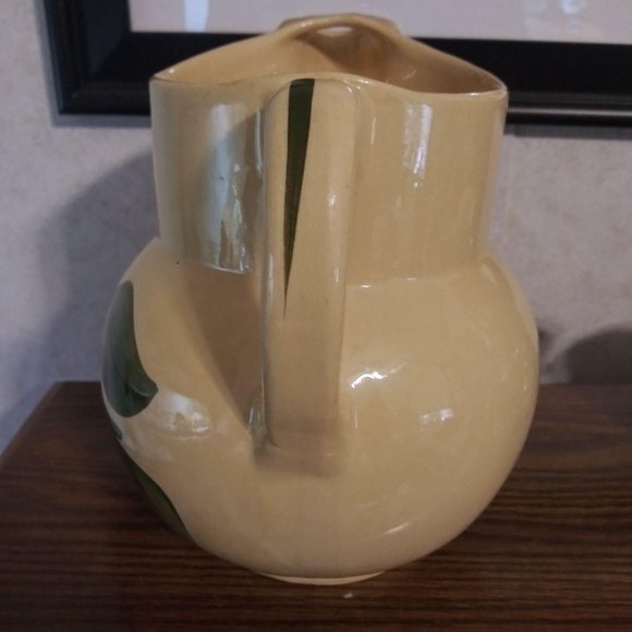 Vintage Watt Pottery Apple 8" Ice Lip Pitcher 17 Y - Picture 4 of 7